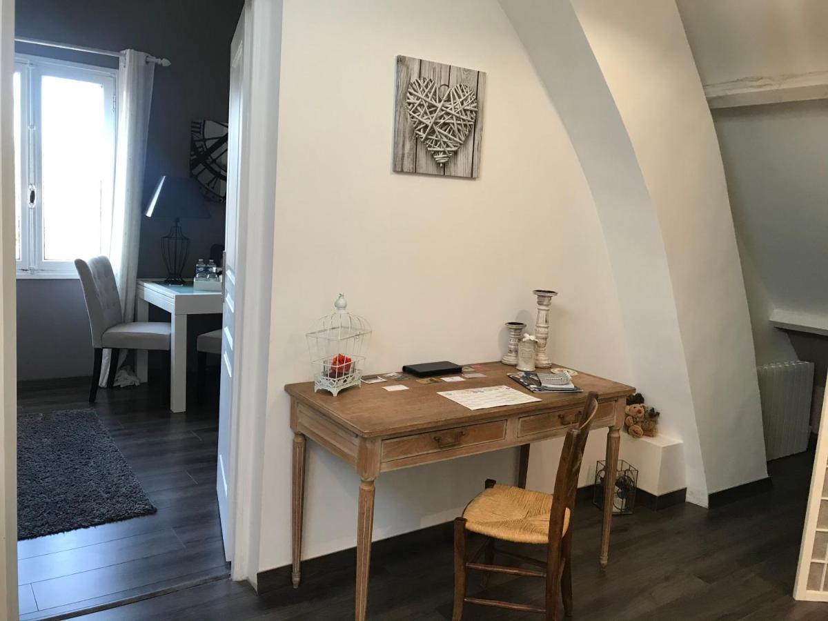 Chambres D'Hotes Des Demoiselles Ville-Saint-Jacques Екстериор снимка